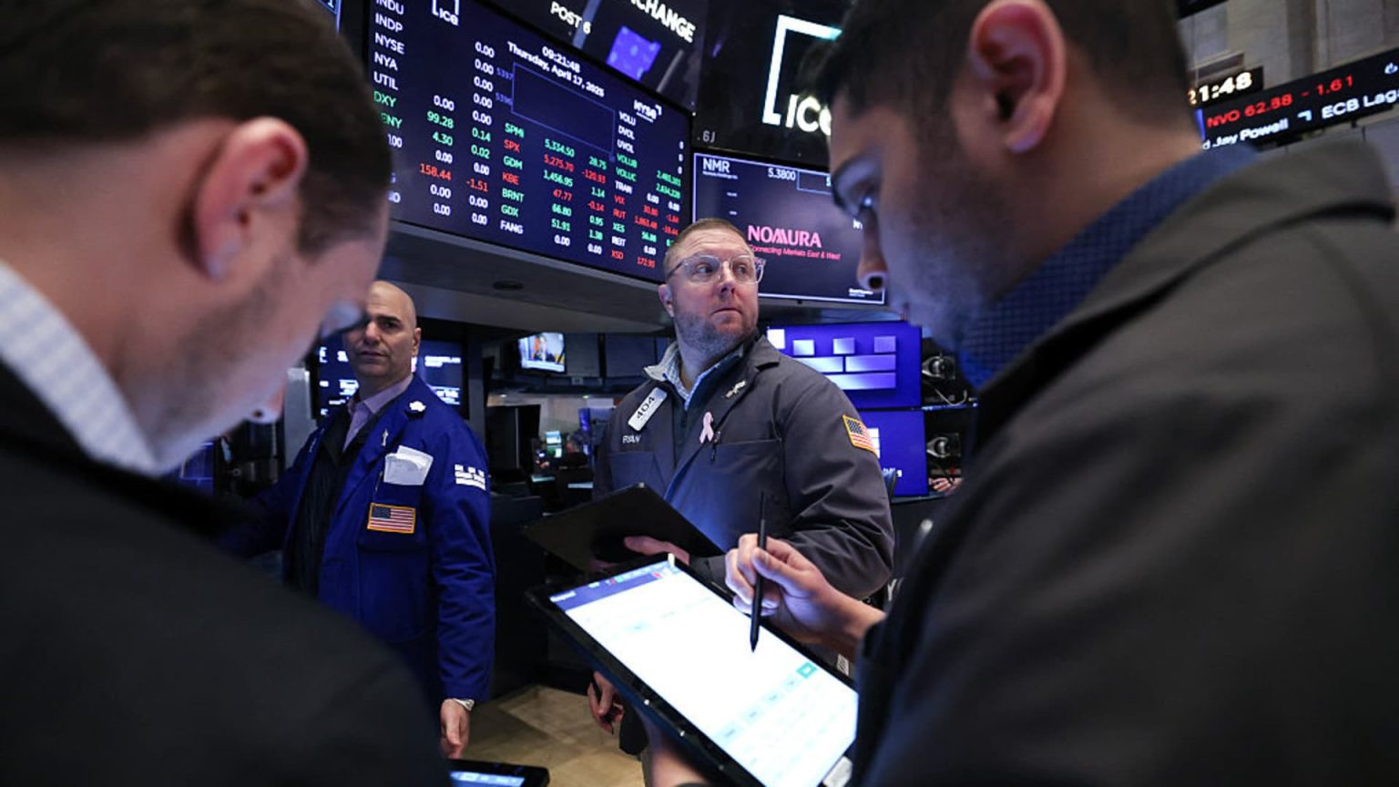 High Tariffs Could Lead to U.S. Recession in 2025, Expert Warns High Tariffs Could Lead to U.S. Recession in 2025, Expert Warns