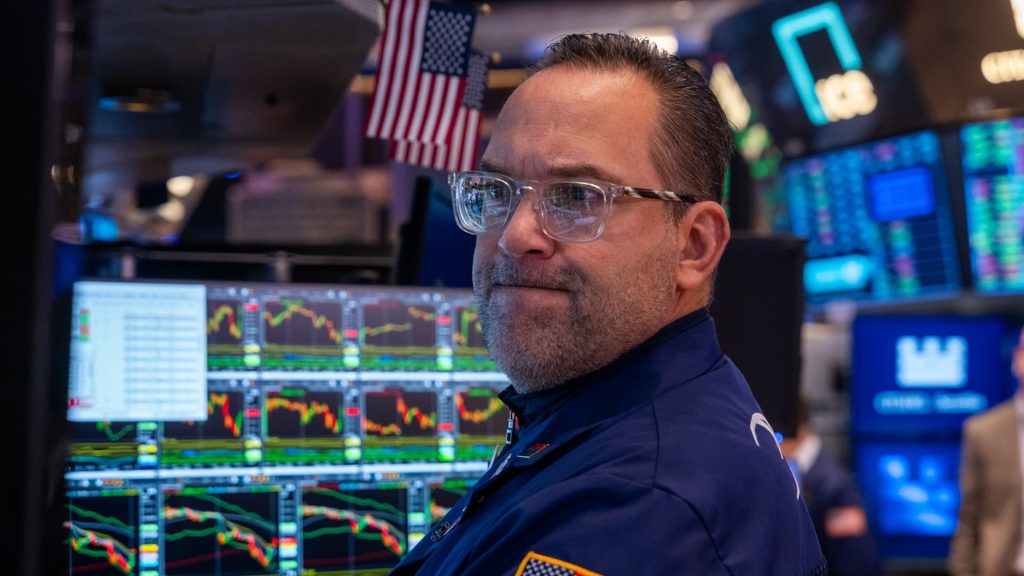Market Analysts Predict Potential Retest of Lows Ahead