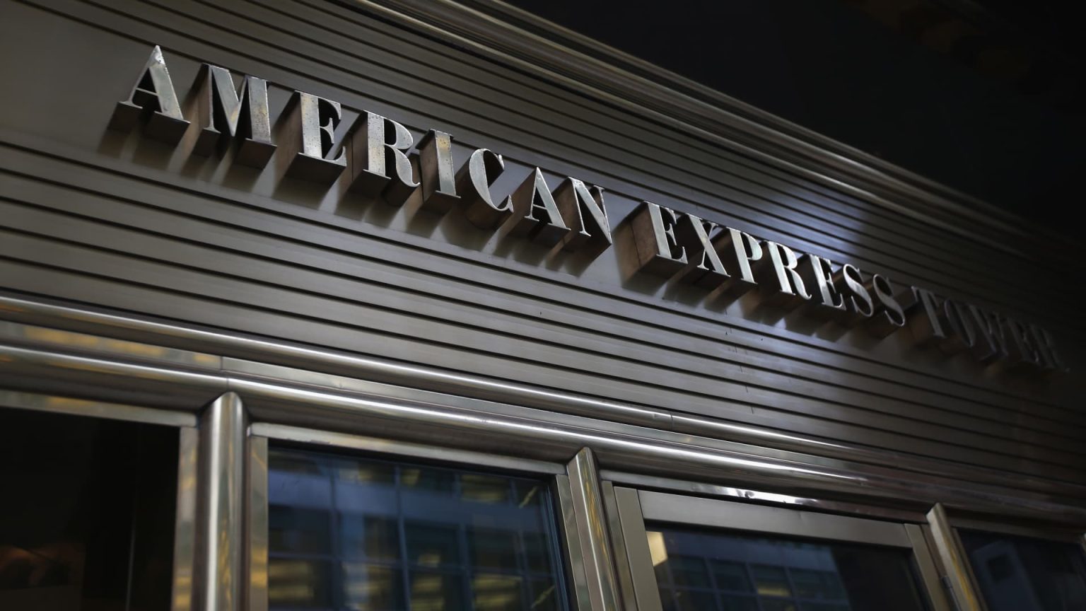 American Express Cardholders Continue Spending Amid Trump Tariffs