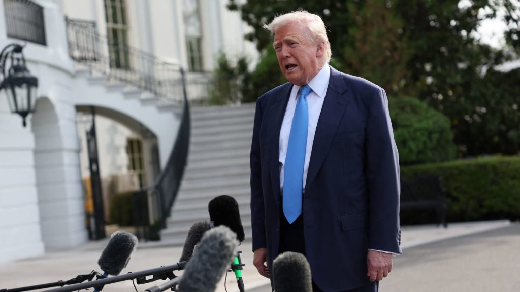 Trump's Approval Rating Declines as Voter Confidence in Economy Wanes, Polls Show