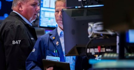 U.S. Stock Market Dips Following Significant Drop in GDP Growth