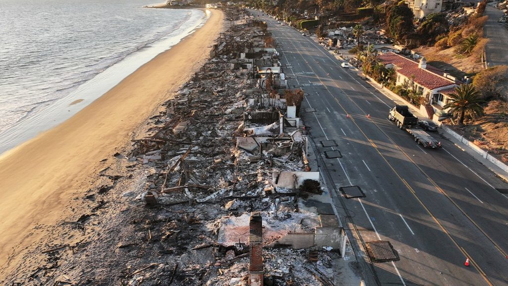 City Delays Permit Approvals for Months After Wildfires