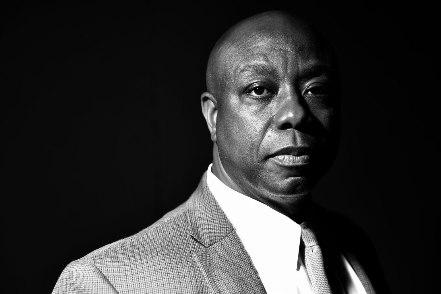 Tim Scott Discusses Crypto, Tariffs, and Capitol Changes