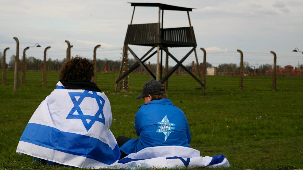 Israel Observes Holocaust Memorial Day with Nationwide Commemoration