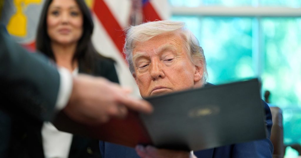 Trump Signs Executive Order Aiming to Reshape College Accreditation Process