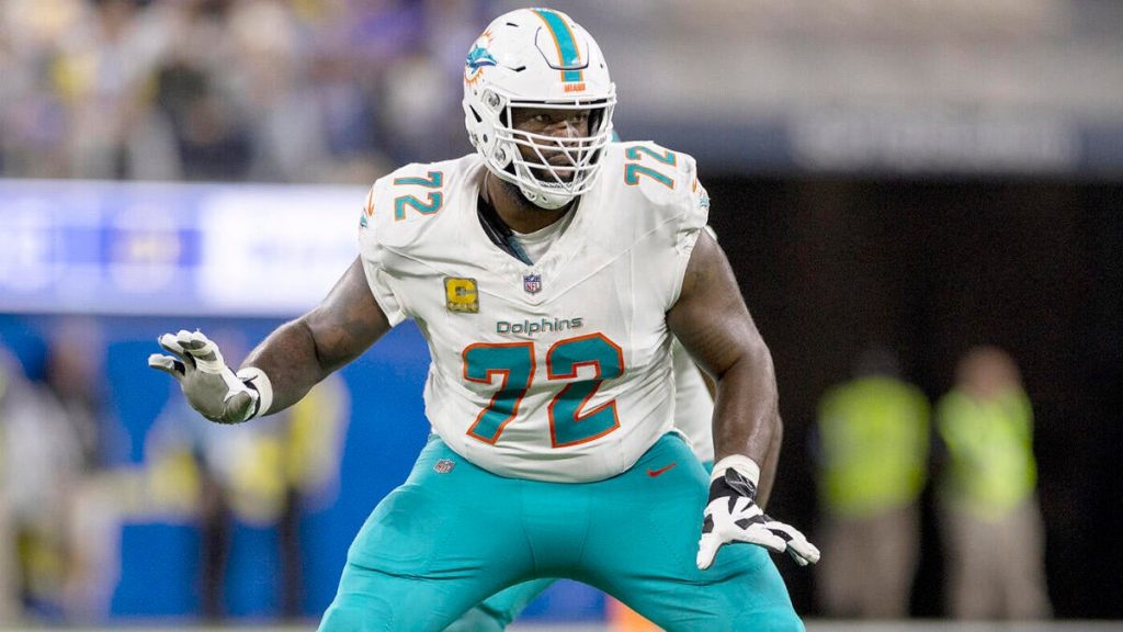 Dolphins Left Tackle Terron Armstead Retires After 12 Seasons in the NFL