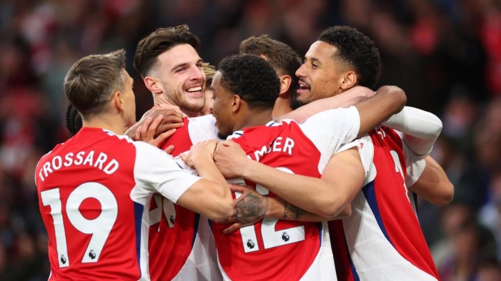 Top Five Premier League Title Contenders for 2025-26: Manchester City, Liverpool, Arsenal, and Others