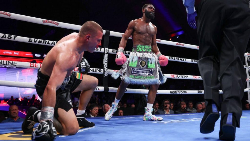 Jaron Ennis Claims Unified Welterweight Titles with Sixth-Round Stoppage of Stanionis