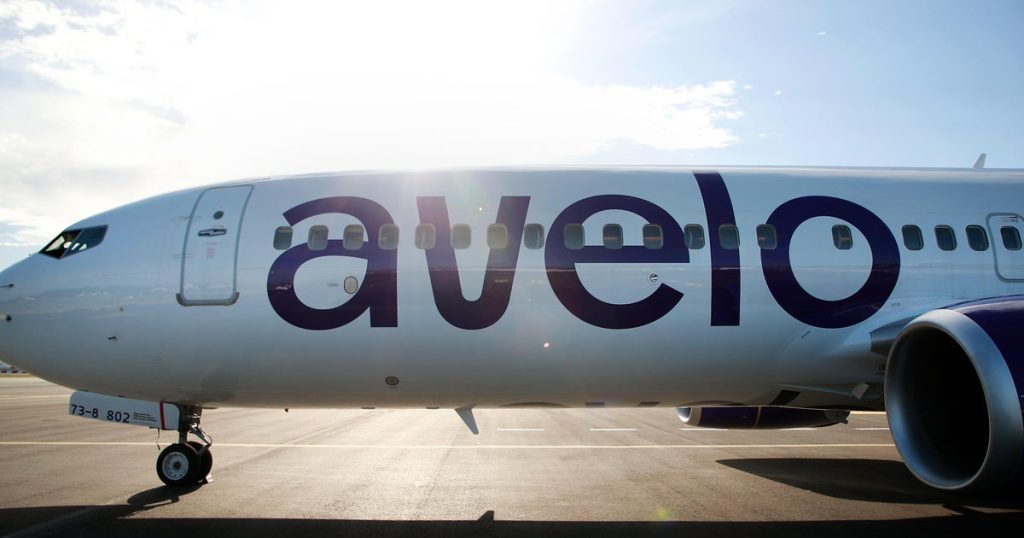Avelo Airlines to Expand Operations with Collaboration on ICE Deportation Efforts