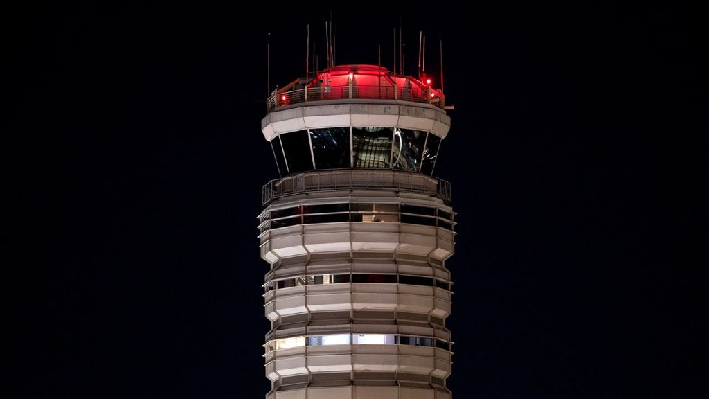 FAA Expands Air Traffic Control Workforce at Reagan National Airport