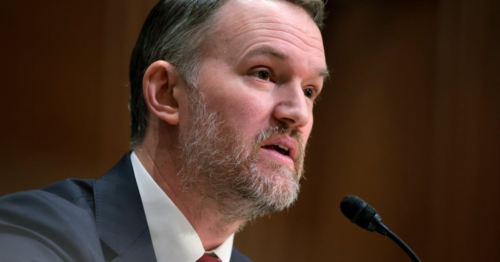 Trump Trade Representative and Lawmaker Clash Over Tariff Pause