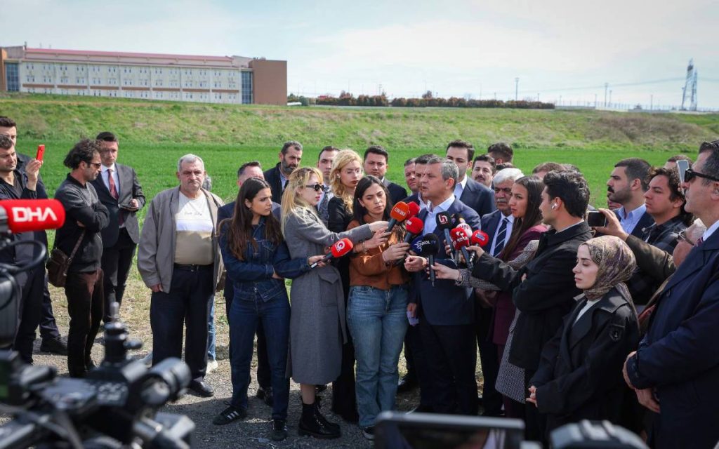 Investigation into İmamoğlu Leads to Transfer of 14 Detainees to New Prisons