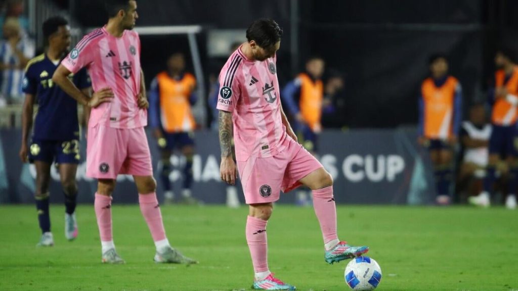 Messi and Inter Miami Eliminated from Concacaf Champions Cup Semifinals in Heavy Defeat to Vancouver Whitecaps