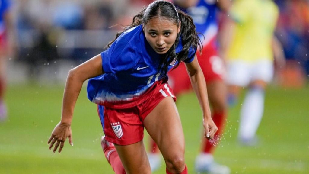 USWNT Stock Watch: Alyssa Thompson and Claire Hutton Shine as 2027 World Cup Pool Expands