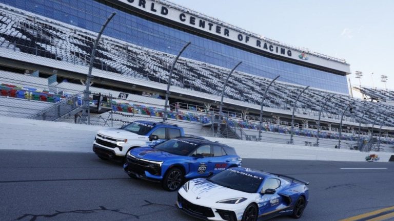 Chevrolet Blazer EV SS Becomes First Electric Pace Car at Daytona 500