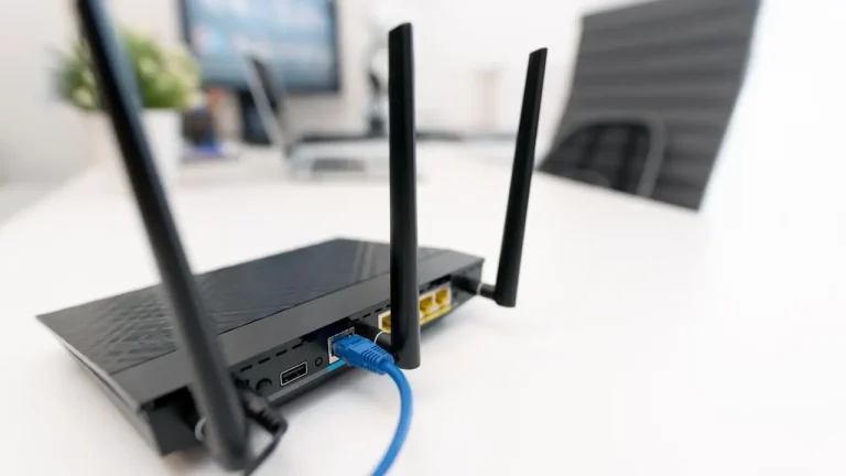 FBI Cautions on Hackers Targeting Outdated Routers; Check Your Device Now
