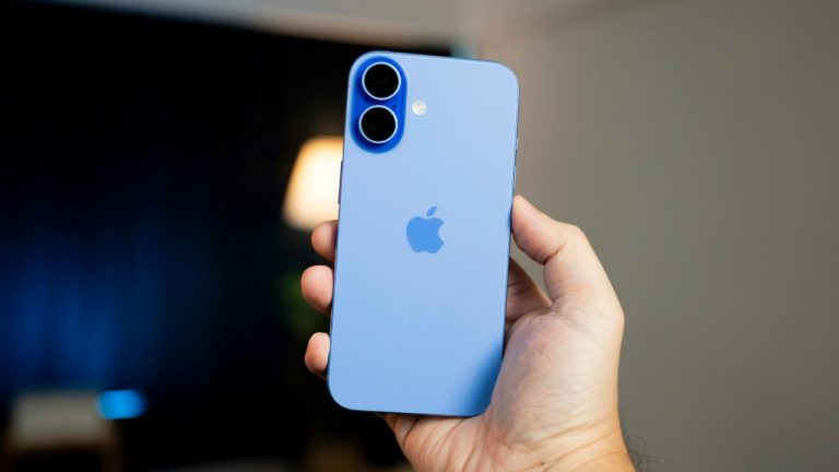 Hackers Exploit AirPlay Vulnerabilities to Access Apple Devices