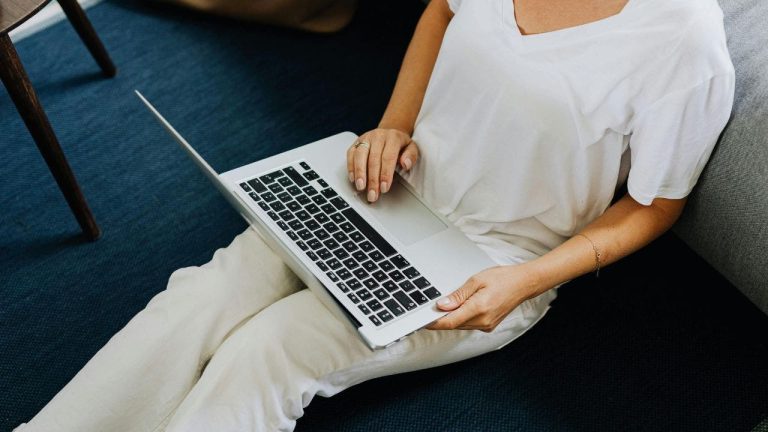 Guide to Removing Personal Information from People-Search Sites in 2025