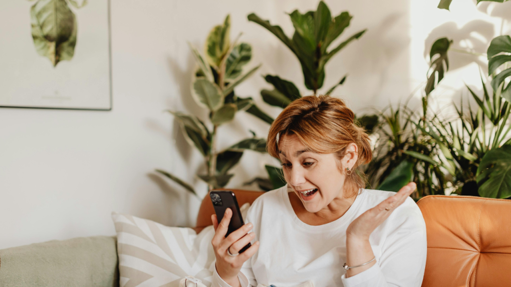 iOS 18 Enables Remote Screen Control During FaceTime Calls for Family Members