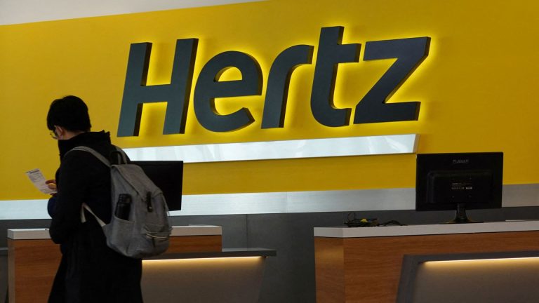 Hertz Shares Drop Following Weak Q1 Report and $250 Million Stock Offering