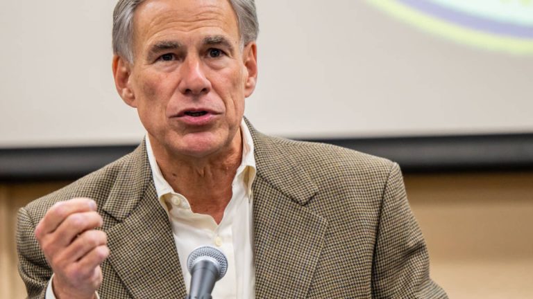 Texas Bill Mandates Ten Commandments Display in Public Schools