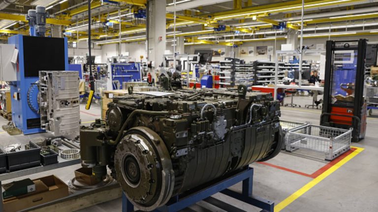 Renk Targets Auto Sector for Workforce Expansion