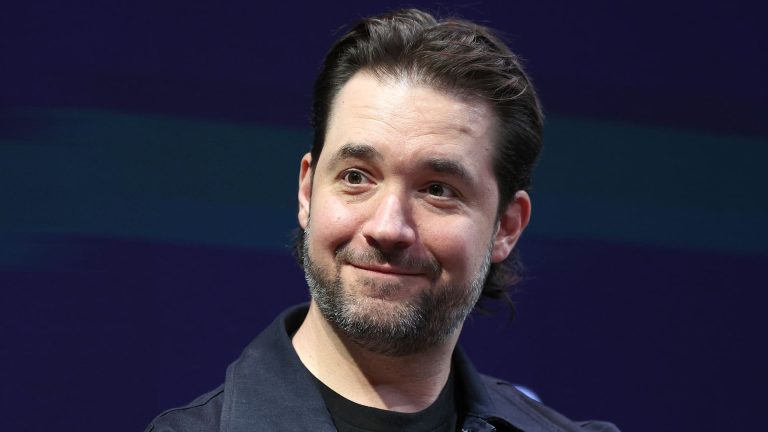 Reddit Co-Founder Invests in Chelsea FC Women