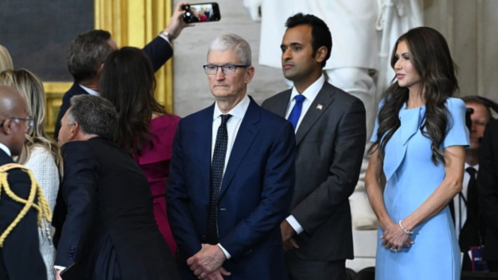 Apple Successfully Navigates Tariffs, Uncertainty Looms Beyond June