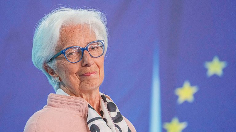 Could the Euro Replace the U.S. Dollar as the Global Reserve Currency?