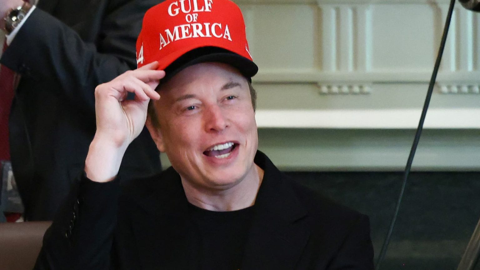 Musk Announces Exit from Government Work, Thanks Trump and Highlights DOGE