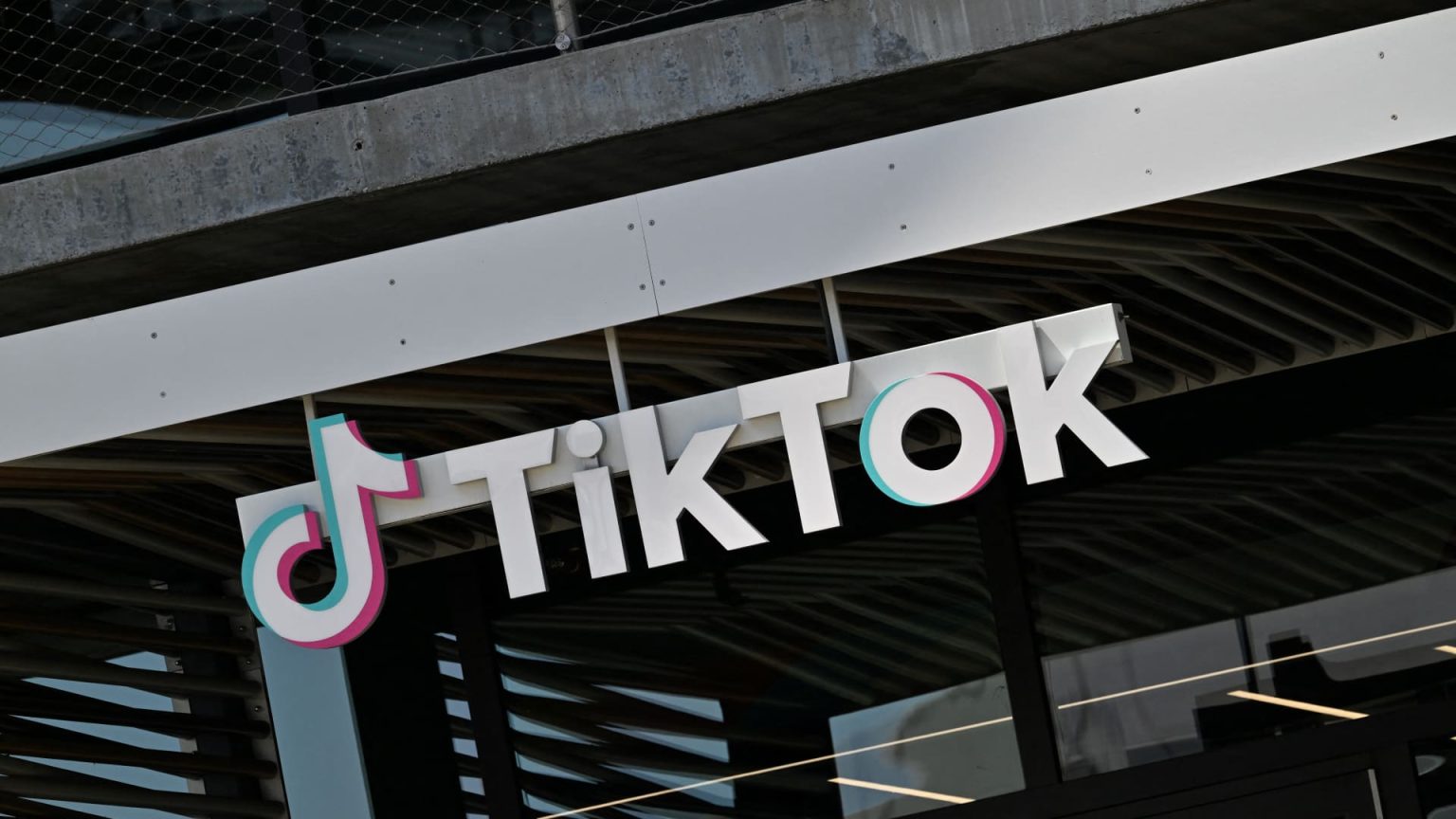 Ireland Imposes €530 Million Fine on TikTok for EU User Data Transfer to China
