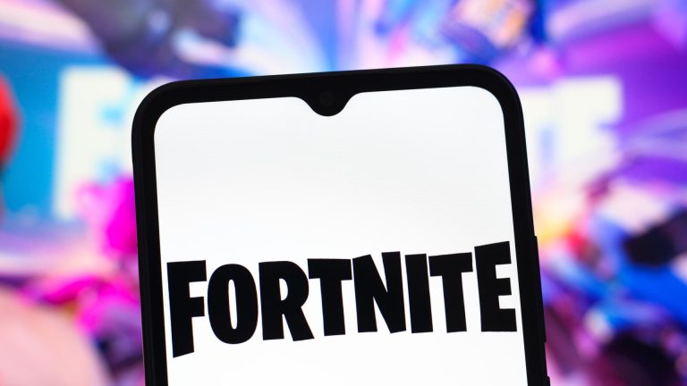 Fortnite Returns to U.S. App Store After 5-Year Absence Following Apple Approval