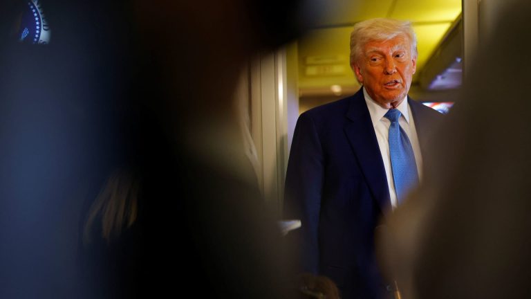 Trump Returns to Washington with Investment Agreements but Lacks Major Peace Deals
