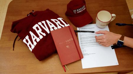 Trump Administration Aims to Reduce Federal Contracts