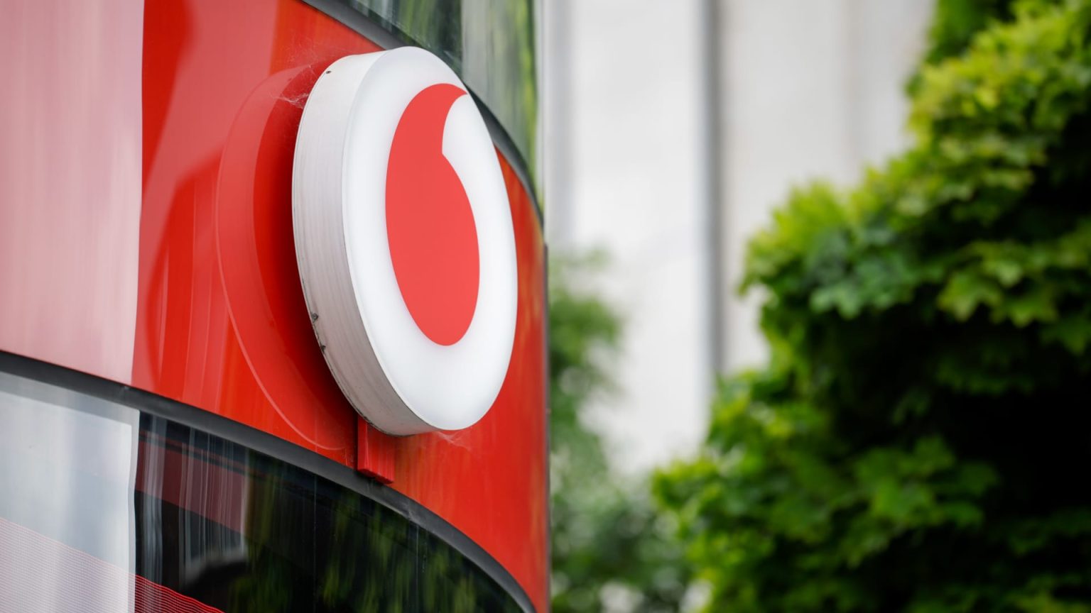 Vodafone Faces Ongoing Service Disruptions