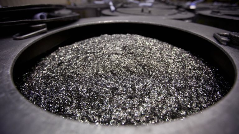 West Struggles to Reduce Dependence on China Through Rare Earth Recycling