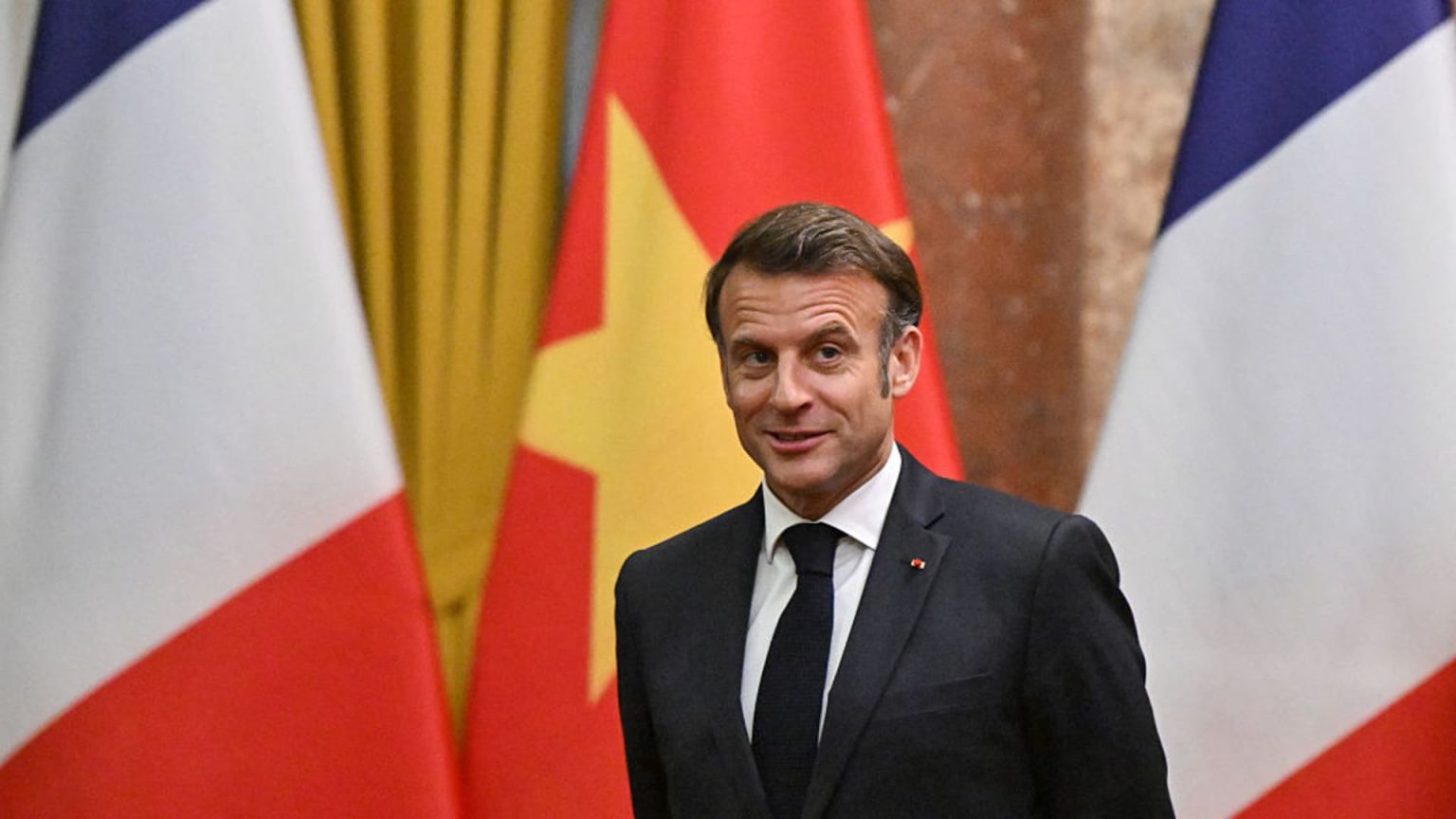 Macron Urges Europe and Asia to Prepare for U.S.-China Conflict