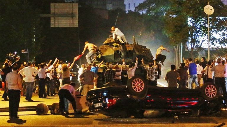 Turkey Issues Arrest Warrants for Military Personnel Over 2016 Coup Links