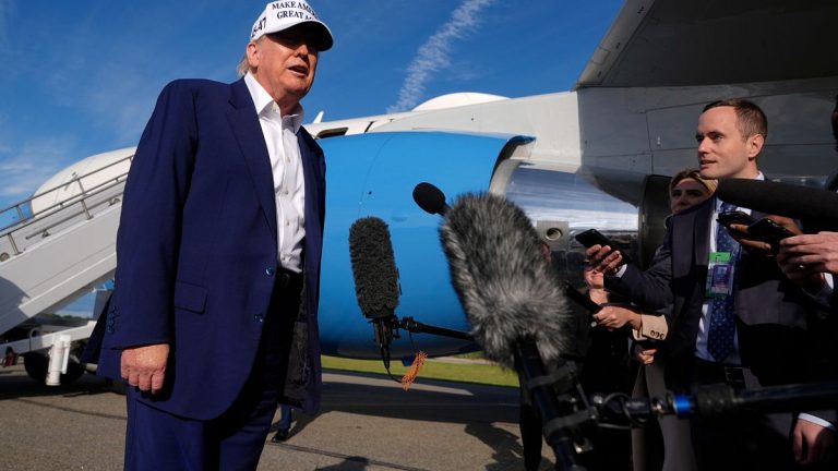 Trump Criticizes Putin Over Deadly Strikes in Ukraine