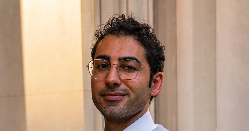 ICE-Detainee Graduates from Columbia University, Celebrates Victory After Release