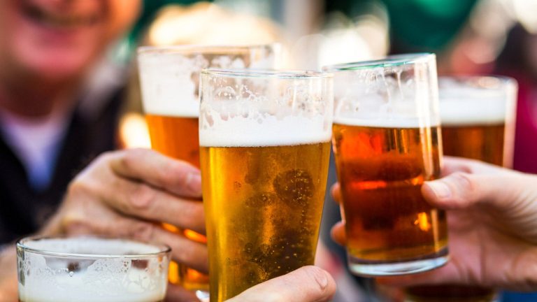 Craft Breweries Adapt to Inflation and Tariff Challenges