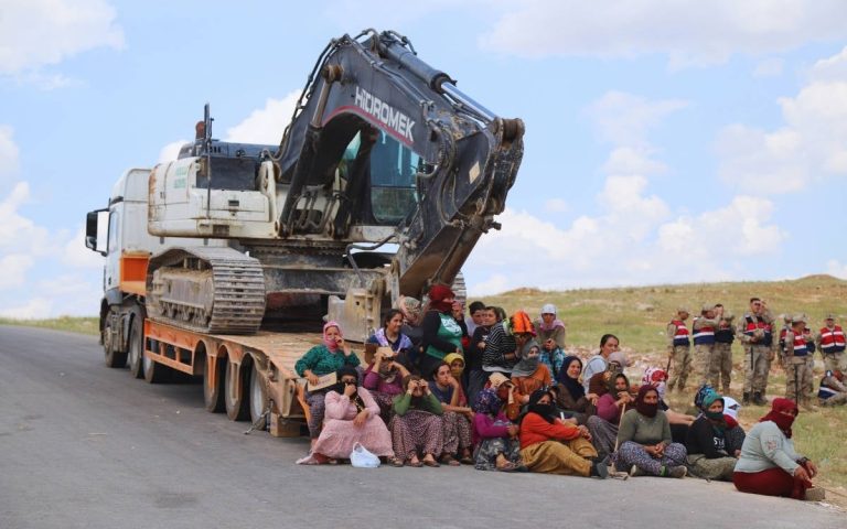 Villagers in Mardin Protest Solar Power Plant Development