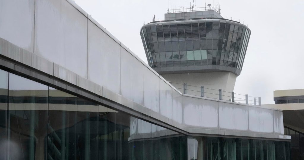 Second Newark Airport Radar Outage in Two Weeks Strands Flyers Again