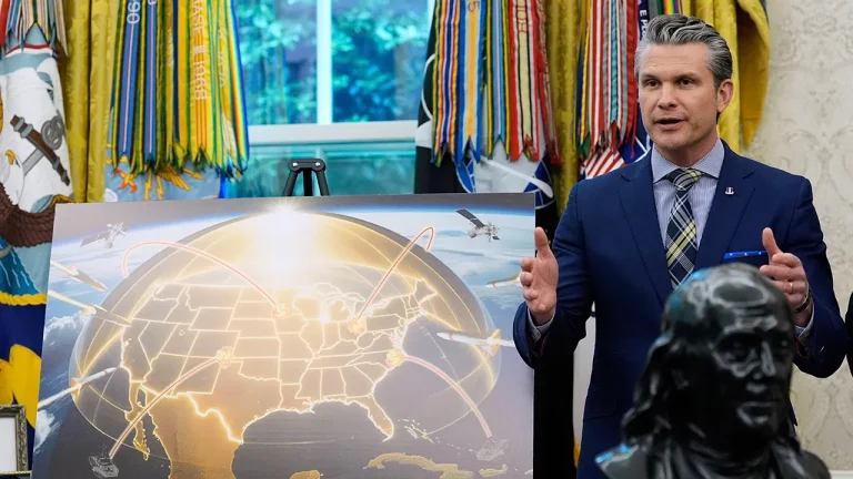 First Pay Increase for Army Paratroopers in 25 Years Announced by Defense Secretary