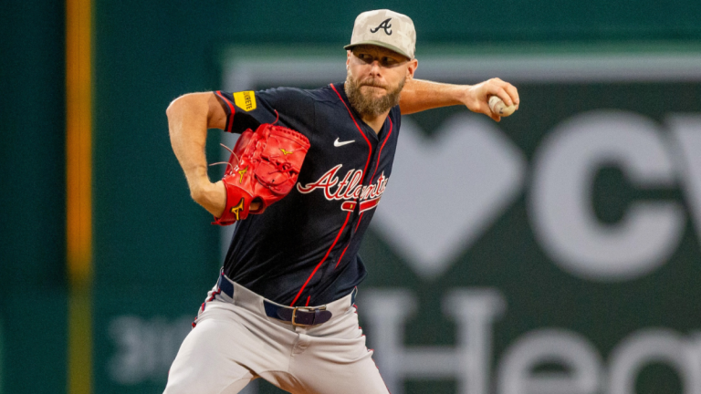 Chris Sale Shines in Return to Fenway Park Against Red Sox