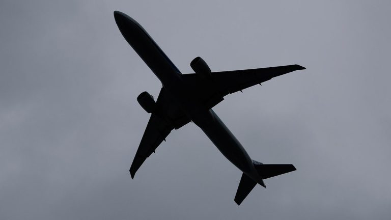 Surge in Unauthorized Drone Flights Near U.S. Airports Raises Safety Concerns