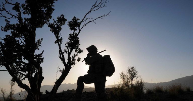 Army Develops Plans for Discharging Transgender Service Members
