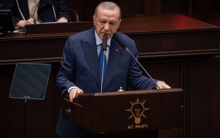 Erdoğan Indicates Halt to State Seizures of Pro-Kurdish Municipalities Following PKK Disbandment