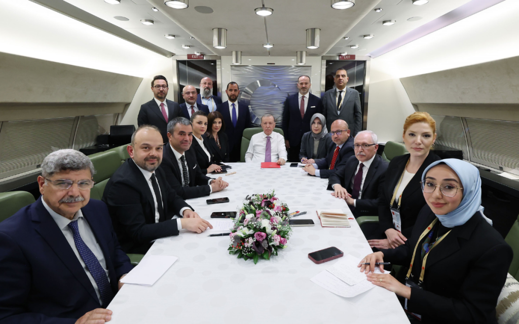 Erdoğan Declares No Intent to Seek Re-election