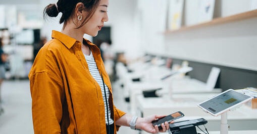 Companies Set to Pass Tariff Costs to Consumers, Economic Data Reveals